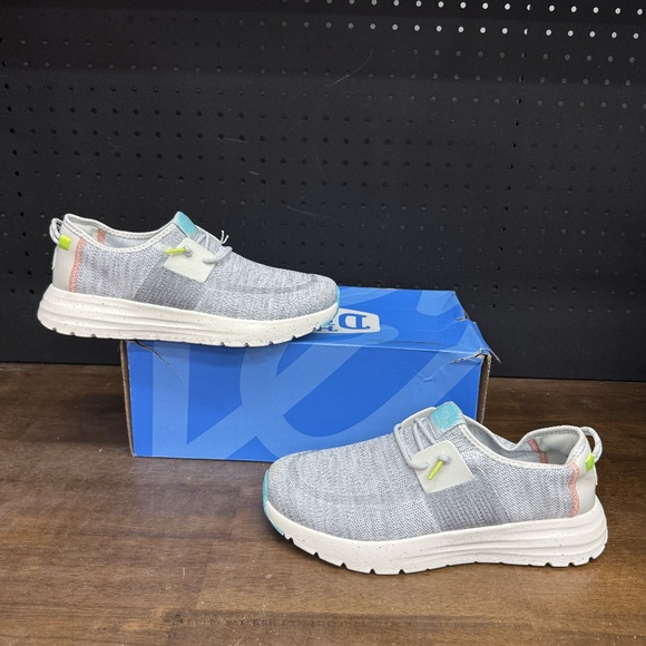 New W/ Box! Women's Hey Dude Sirocco W Speckle Colorful Grey Sneakers Size 10 - Picture 1 of 5